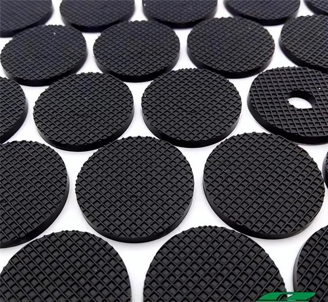 硅胶密封胶垫使用寿命下降的主要因素分析